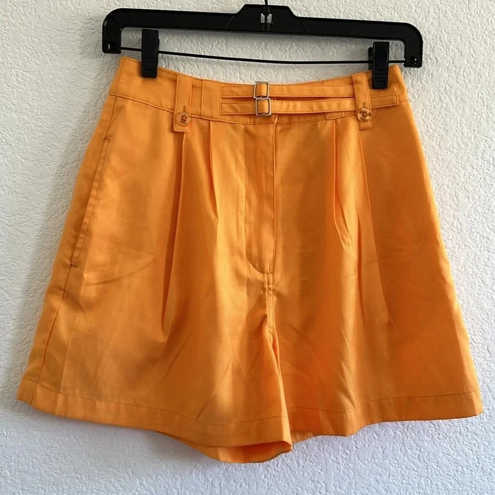NWOT L'Academie The Roxy Short in Orange - Picture 4 of 11